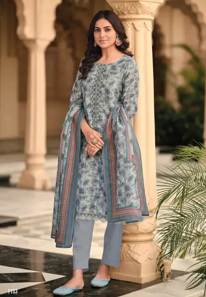 Heavy Lilen With Emboidery Work Khatali Handwork-Readymade 3 Pcs Suit Size(XL)